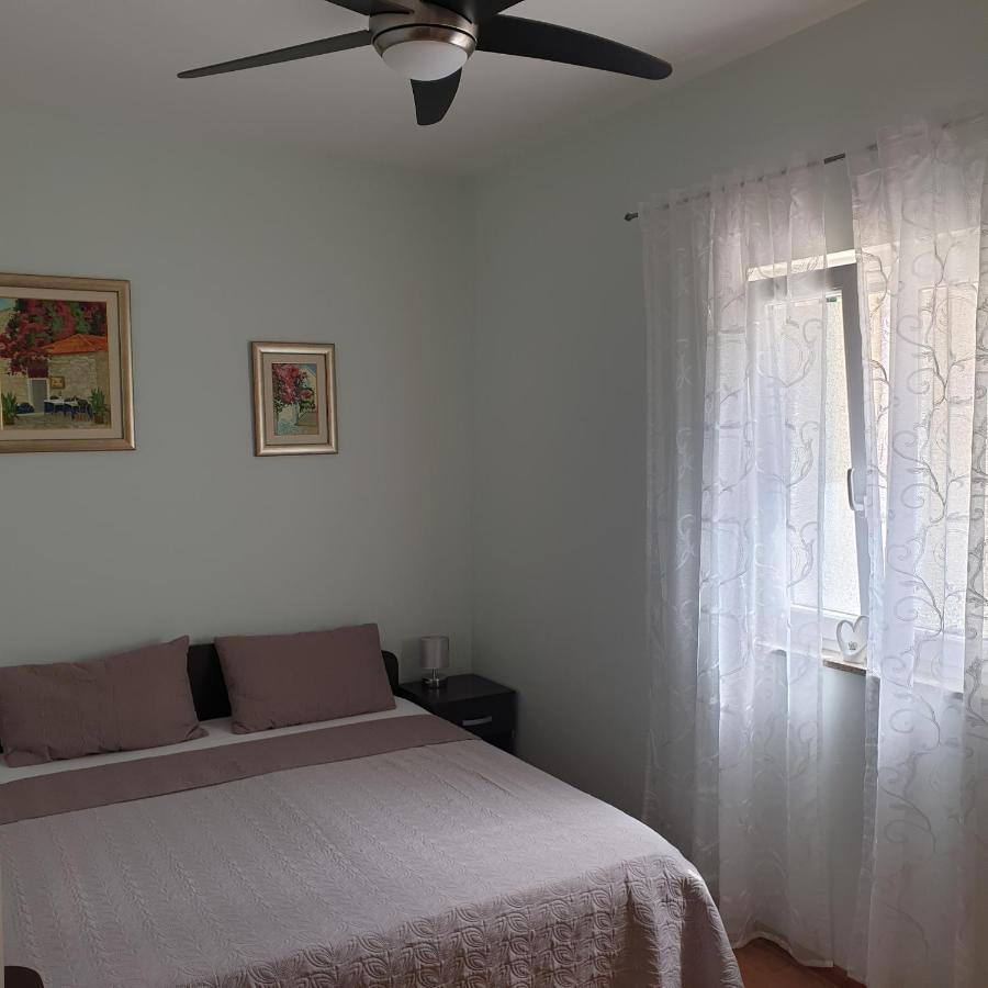 Sophos Apartman Supetar Kültér fotó
